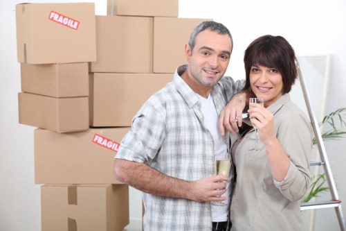 Room-by-room unpacking support for a local relocation